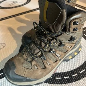 Salomon Quest 4D 3 GTX Hiking Boots - Men's